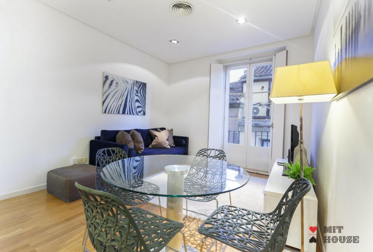 Apartmán Mit House Puerta Del Sol III En Madrid Exteriér fotografie