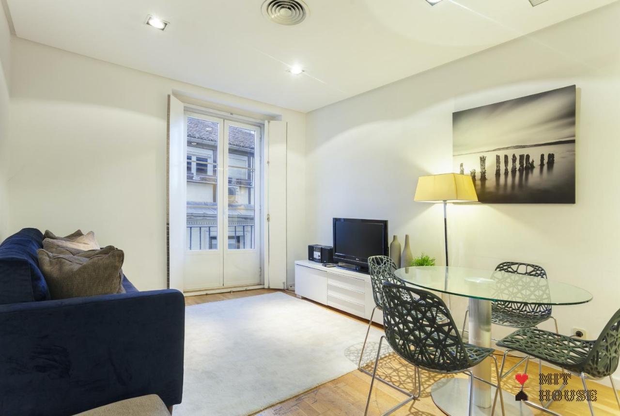 Apartmán Mit House Puerta Del Sol III En Madrid Exteriér fotografie