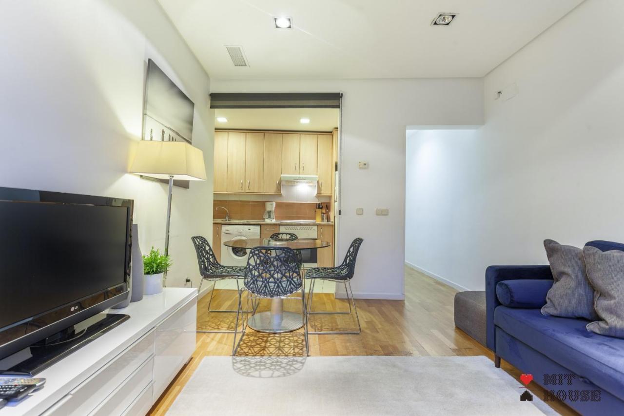 Apartmán Mit House Puerta Del Sol III En Madrid Exteriér fotografie