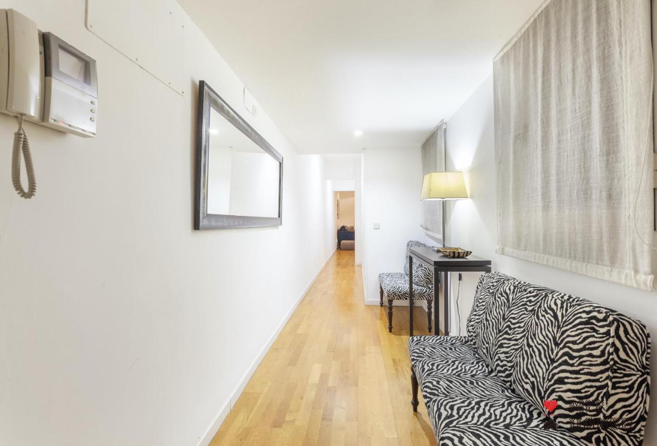 Apartmán Mit House Puerta Del Sol III En Madrid Exteriér fotografie