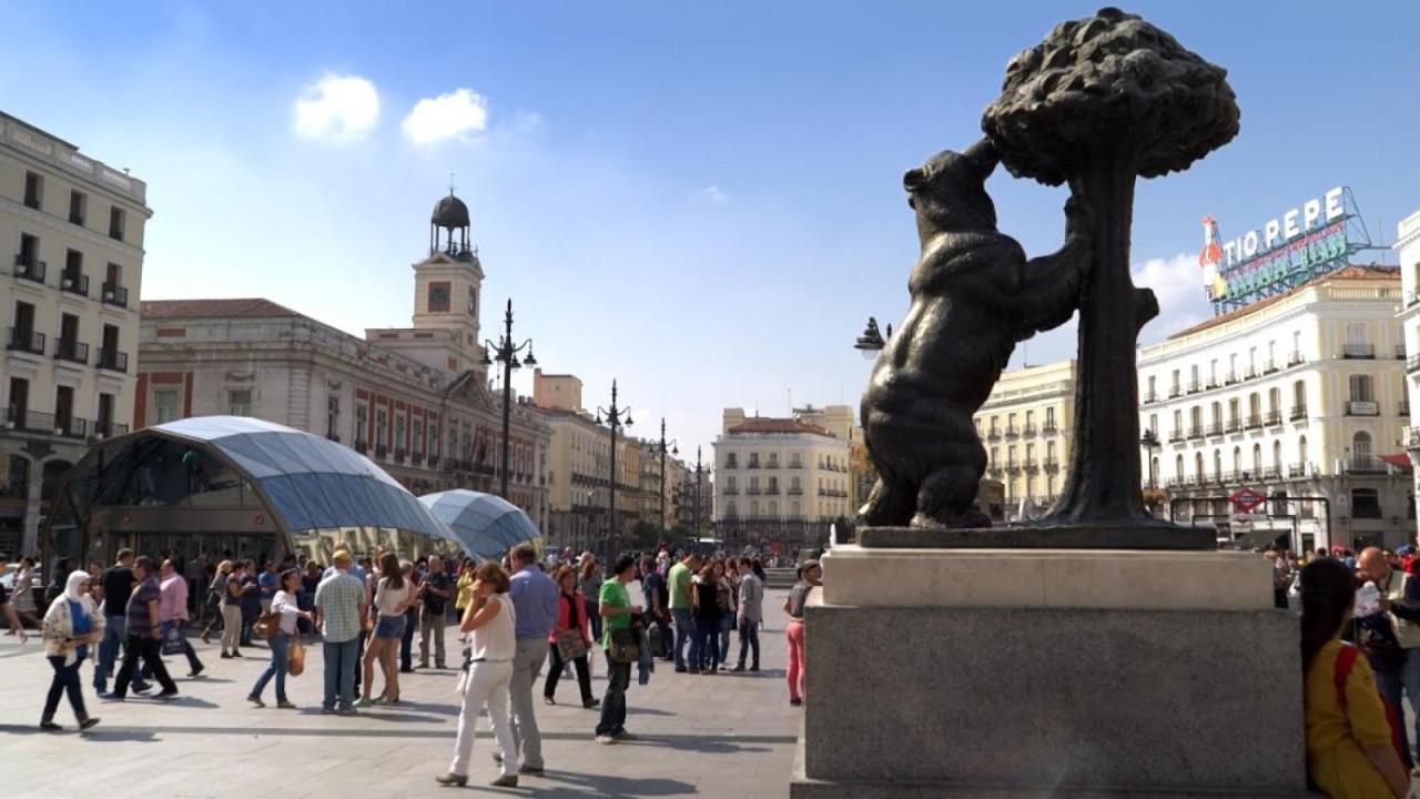 Apartmán Mit House Puerta Del Sol III En Madrid Exteriér fotografie